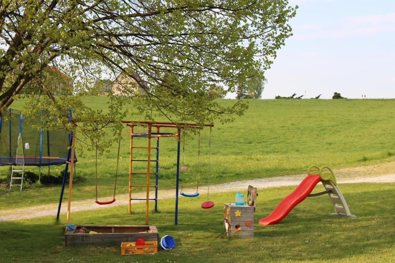 Ferienhof Wiesenblick Pirna Exterior photo